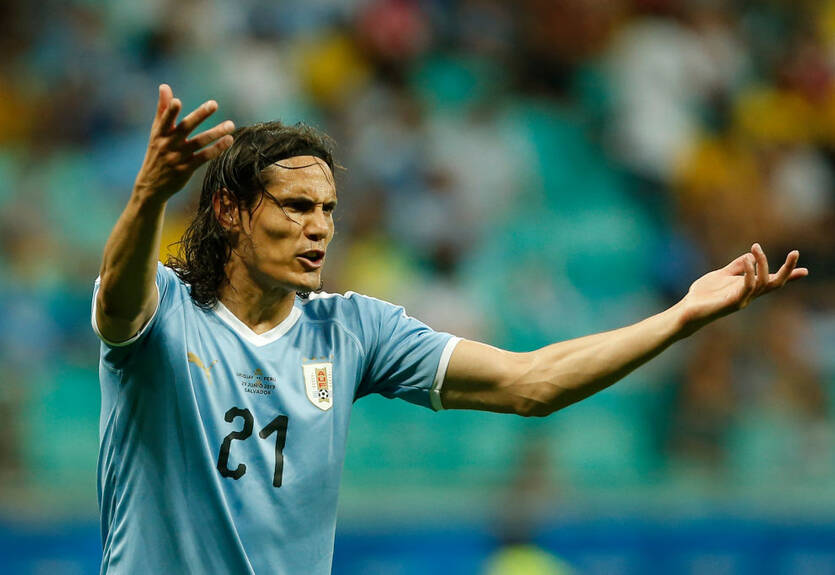 Скоулз жестко раскритиковал Манчестер Юнайтед за подписание Кавани