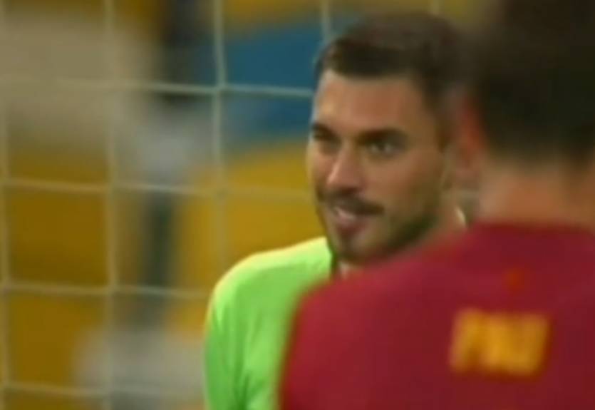 Перемигивание Рамоса и Бущана стало ярким моментом матча