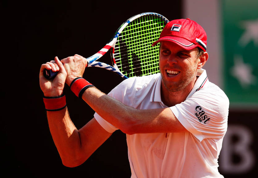 Скандал дня: Заразившийся коронавирусом американский теннисист самовольно покинул Россию