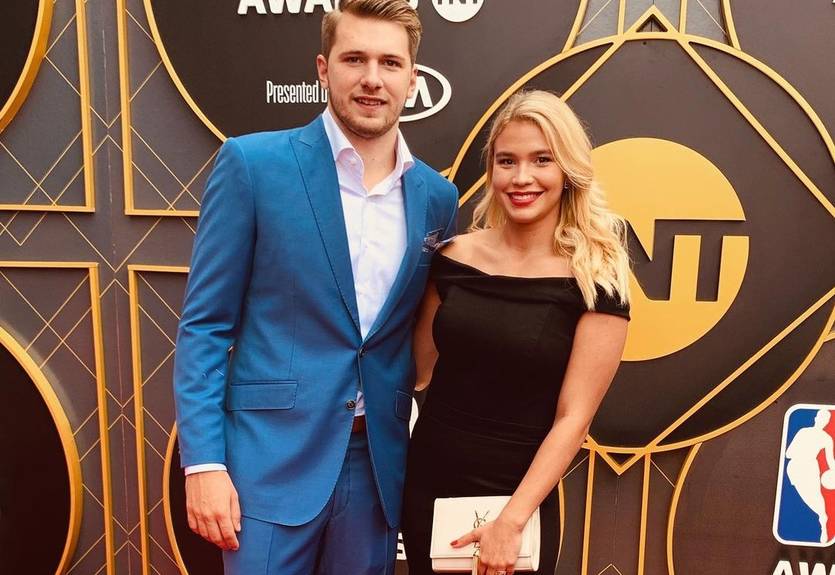 Возлюбленная Дончича опубликовала видео эффектного поцелуя с баскетболистом