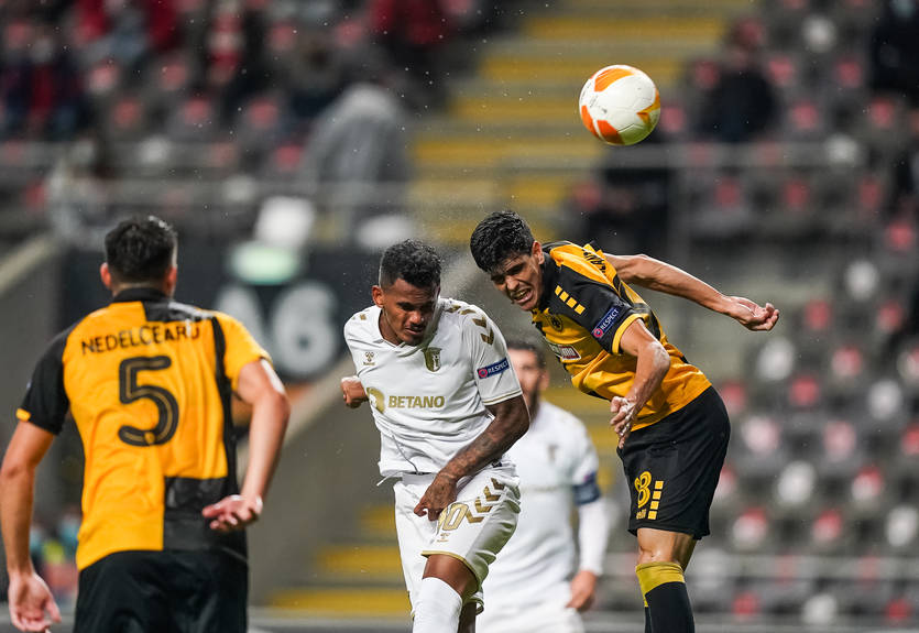 Брага - АЕК 3:0 видео голов и обзор матча Лиги Европы