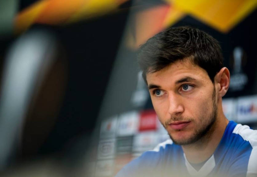 Яремчук не забил пенальти в поединке Лиги Европы Яремчук не забил пенальти в поединке Лиги Европы