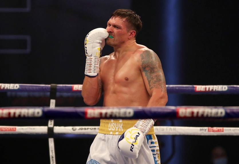 Усик обратился к Джошуа после победы над Чисорой