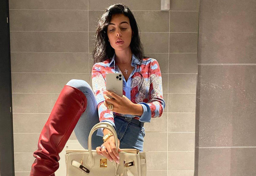 Невеста Роналду показала, как отпраздновала Хэллоуин без футболиста