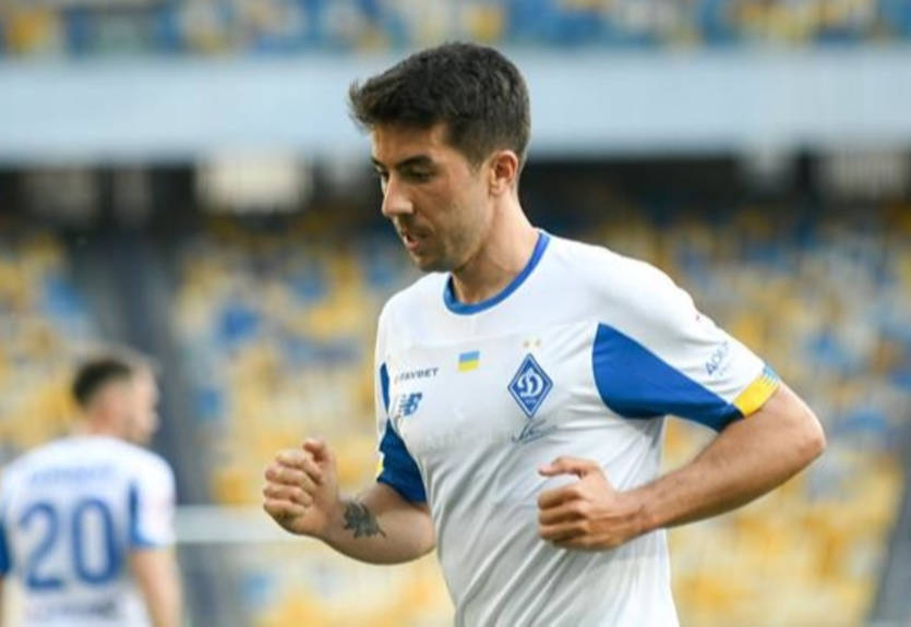 Де Пена: Играть против Месси - это вызов и привилегия