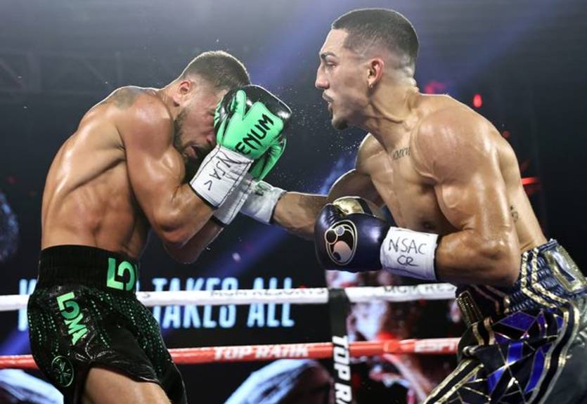 Лопес объяснил, почему не согласится на реванш с Ломаченко