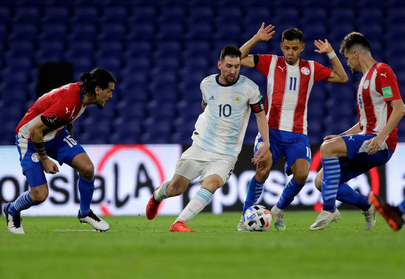 VAR отменил гол Месси и Аргентина не смогла переиграть Парагвай