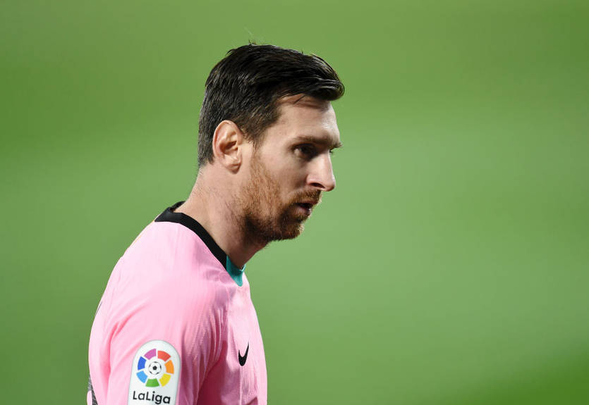 Фигу: Если Месси захочет уйти, никто не сможет изменить его решение