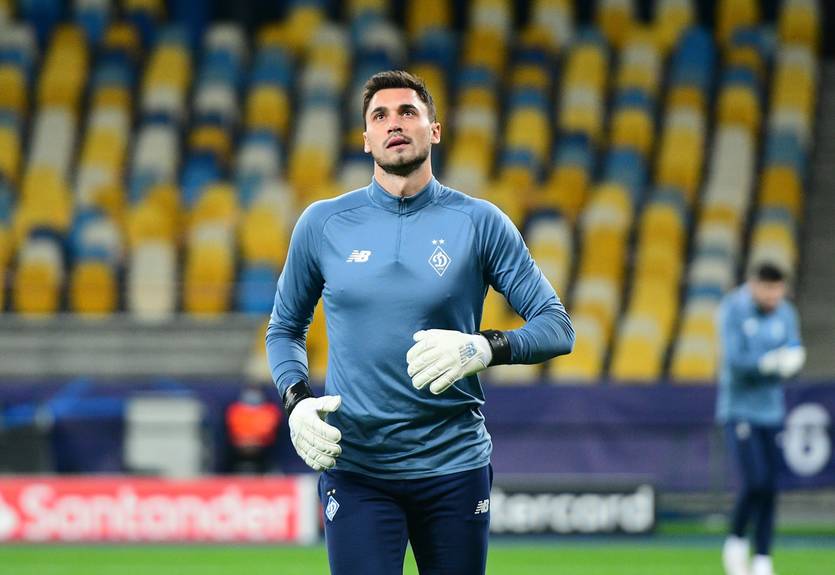 Бущан - худший игрок Динамо в матче с Барселоной по версии WhoScored