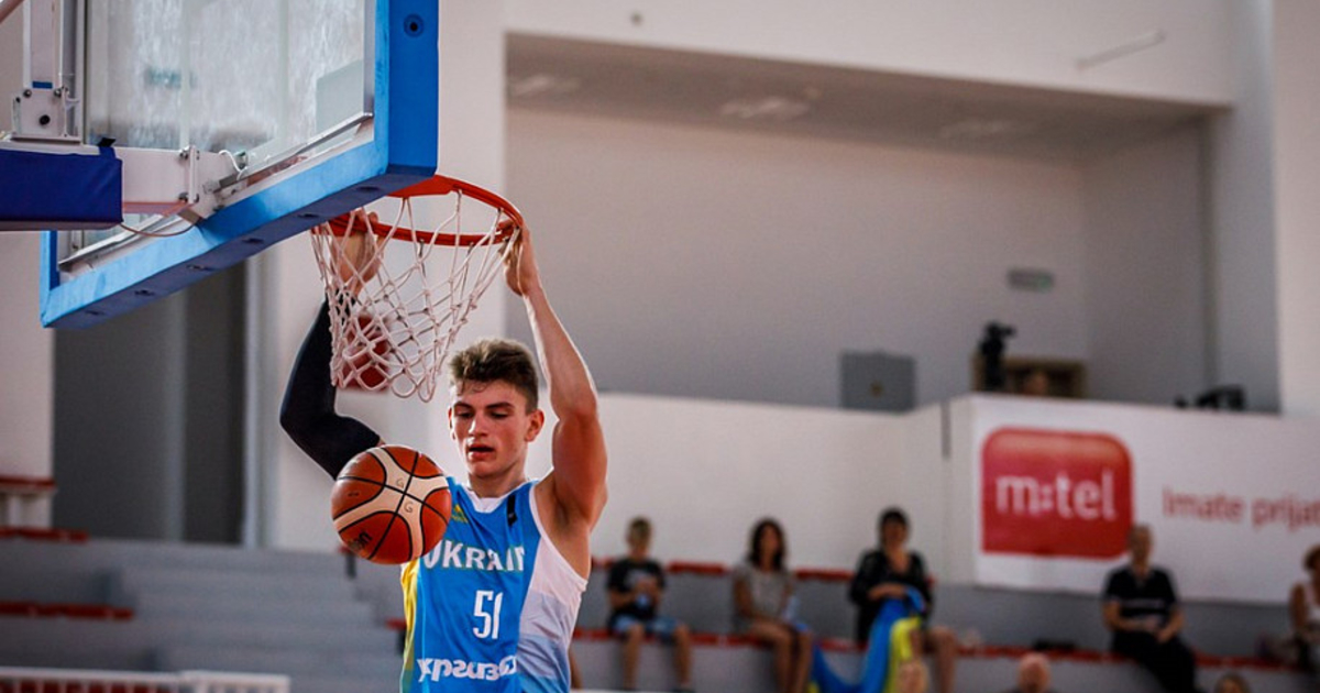 Украинец Павел Дзюба дебютировал в NCAA - iSport.ua