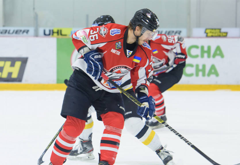 УХЛ: Донбасс разгромил Ледяных Волков, Краматорск обыграл Белый Барс