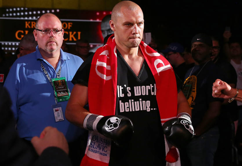 Гловацки сдал положительный тест на коронавирус — бой с Околи отменен