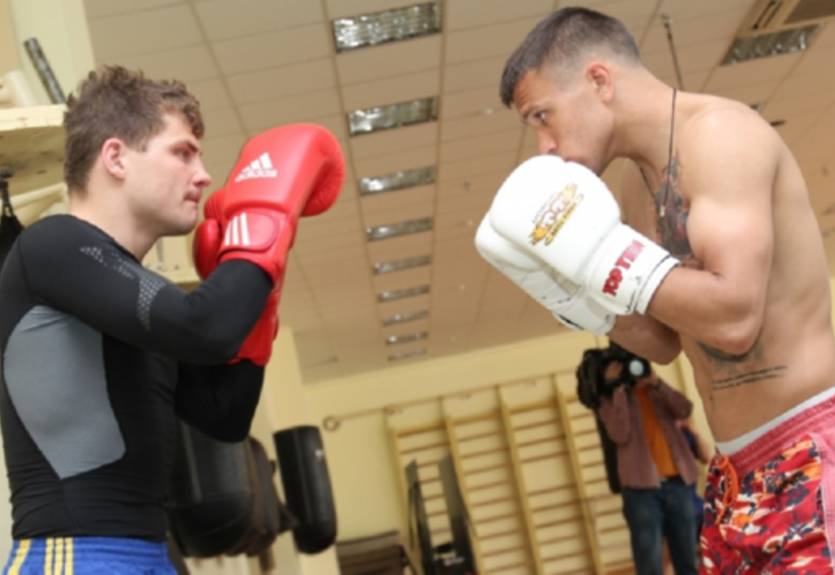 Беринчик в обновленном рейтинге WBO оказался сразу за Ломаченко