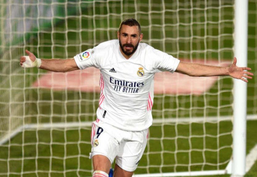 Дубль Бензема принес Реалу победу над Атлетиком