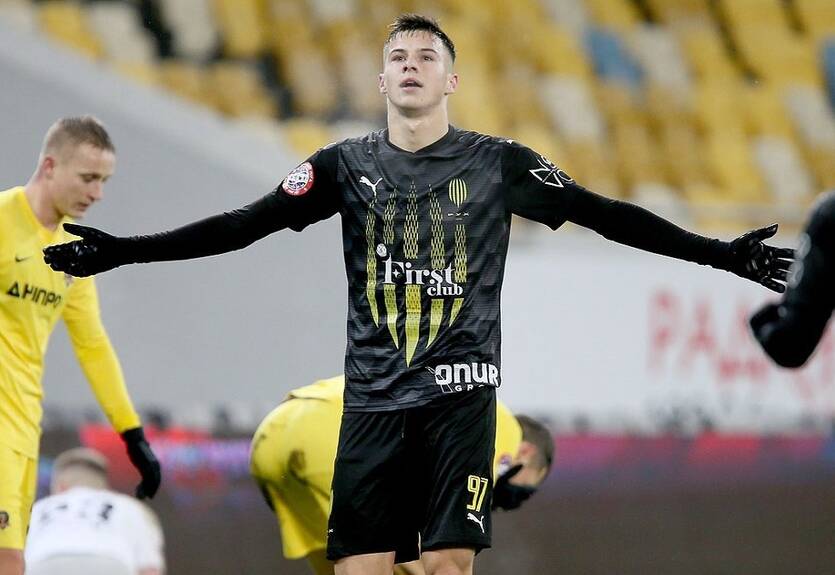 Нападающий Руха прошел медосмотр в Андерлехте Нападающий Руха прошел медосмотр в Андерлехте