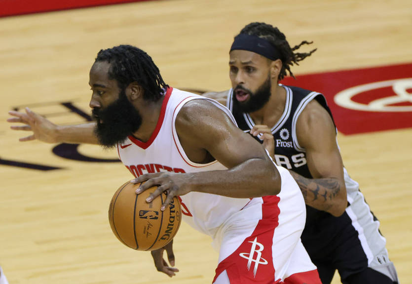 НБА: Харден помог Хьюстону обыграть Сан-Антонио в предсезонном матче, Даллас уступил Миннесоте