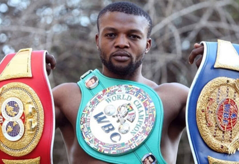 Макабу нокаутировал Дуродолу в дебютной защите титула