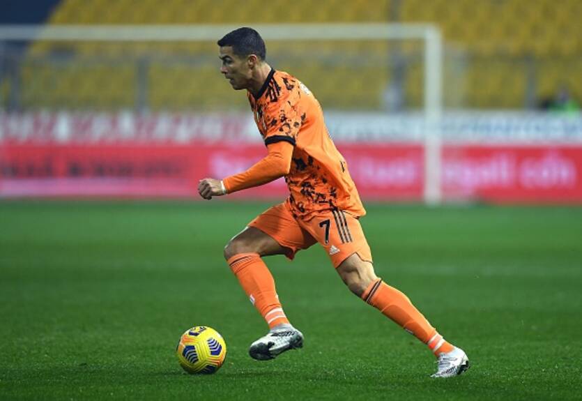 Роналду и Ибрагимович претендуют на приз лучшему нападающему Серии А