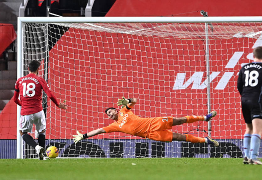 Манчестер Юнайтед минимально обыграл Астон Виллу