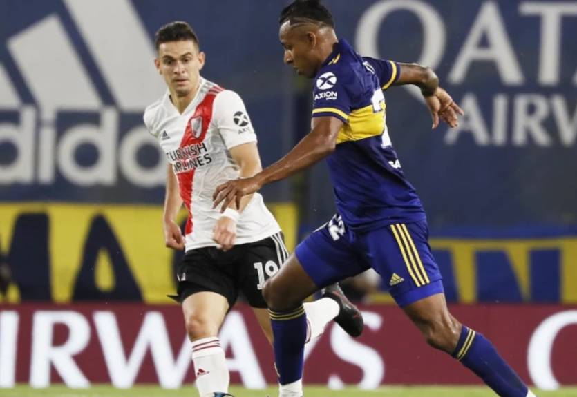 Бока Хуниорс и Ривер Плейт сыграли в яркую ничью с двумя удалениями Бока Хуниорс и Ривер Плейт сыграли в яркую ничью с двумя удалениями