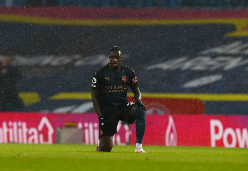 Ман Сити проведет расследование из-за новогодней вечеринки Менди