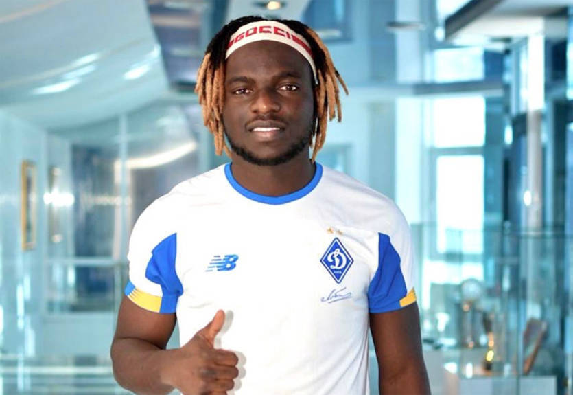 Легионер Динамо попал под снегопад в Киеве