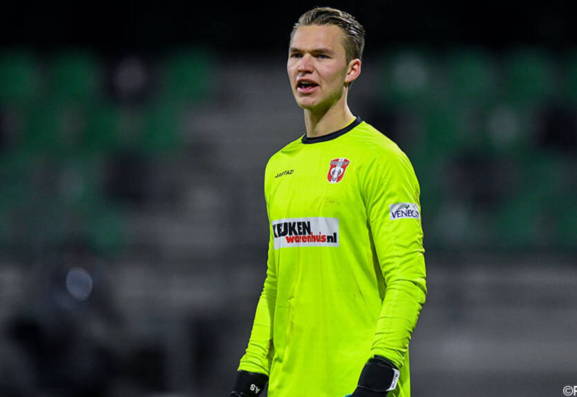 Бельгийский вратарь в 23 года завершил карьеру по неожиданной причине