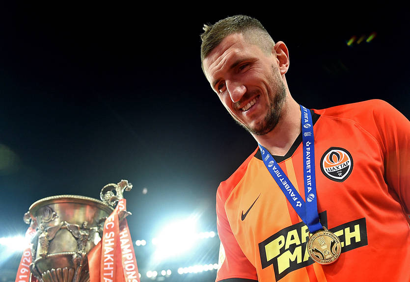 Защитник Шахтера назвал разочарованием переход Луческу в Динамо