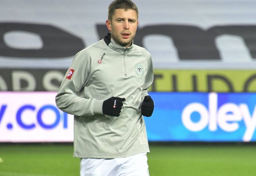 Кравец сделал голевой пас в поединке с Трабзонспором