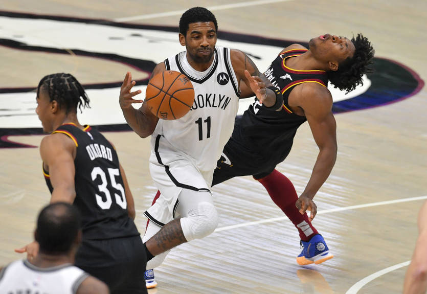 НБА: Бруклин вновь проиграл Кливленду, Михайлюк сыграл три секунды НБА: Бруклин вновь проиграл Кливленду, Михайлюк сыграл три секунды