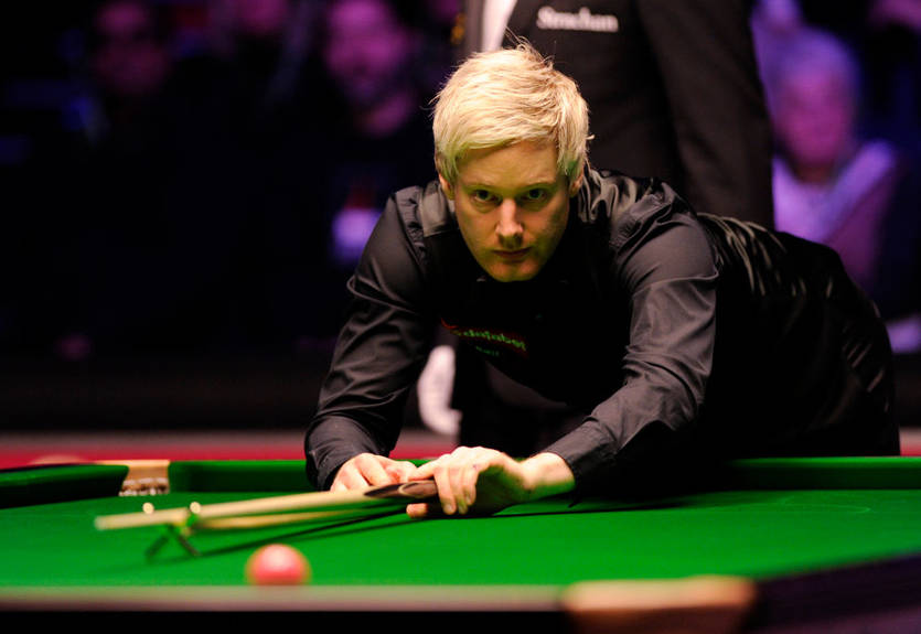 Нил Робертсон сильно повредил глаз