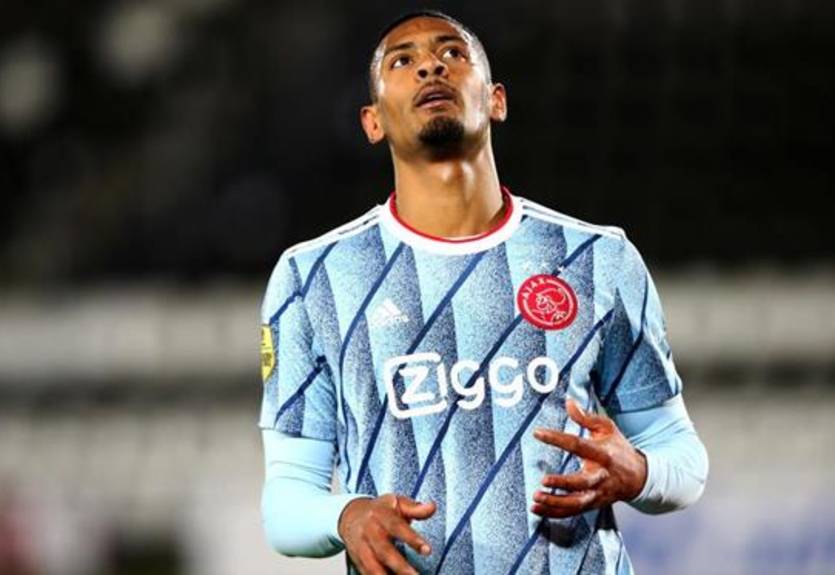 Аякс по ошибке не заявил на плей-офф Лиги Европы самого дорогого новичка