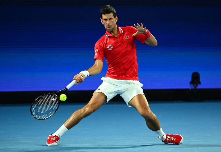 Джокович в напряженной борьбе обыграл Зверева на ATP Cup