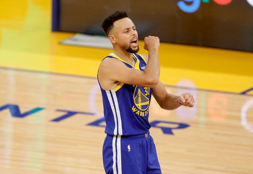 Блок-шот Уайтсайда и роскошный трехочковый Карри - среди лучших моментов дня в НБА Блок-шот Уайтсайда и роскошный трехочковый Карри - среди лучших моментов дня в НБА