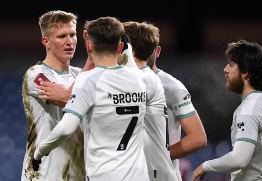 Борнмут стал первым четвертьфиналистом Кубка Англии