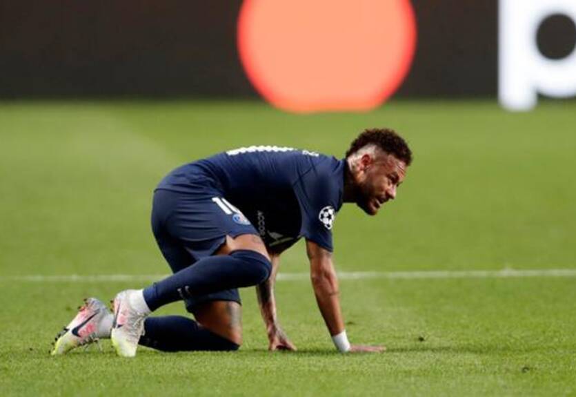 Отец Неймара: Сыну приходится плакать, но он восстанет