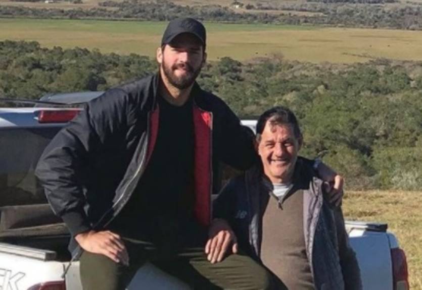 Отец Алиссона скончался, спрыгнув с дамбы