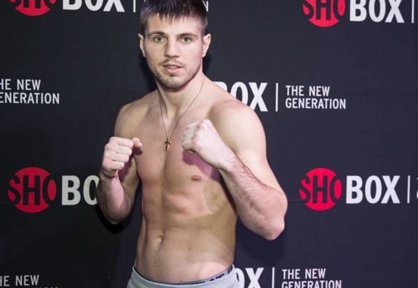 Хитров из-за осложнений после коронавируса пока не будет боксировать Хитров из-за осложнений после коронавируса пока не будет боксировать