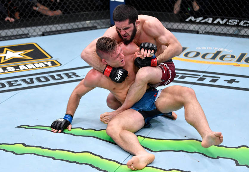 UFC 259: Ян проиграл титул, Блахович победил Адесанью и другие результаты UFC 259: Ян проиграл титул, Блахович победил Адесанью и другие результаты