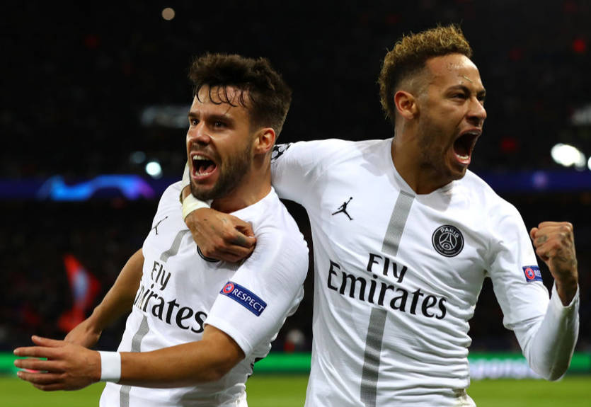 ПСЖ продлил контракт с основным защитником