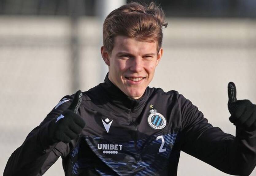 Брюгге выкупил контракт Соболя у Шахтера