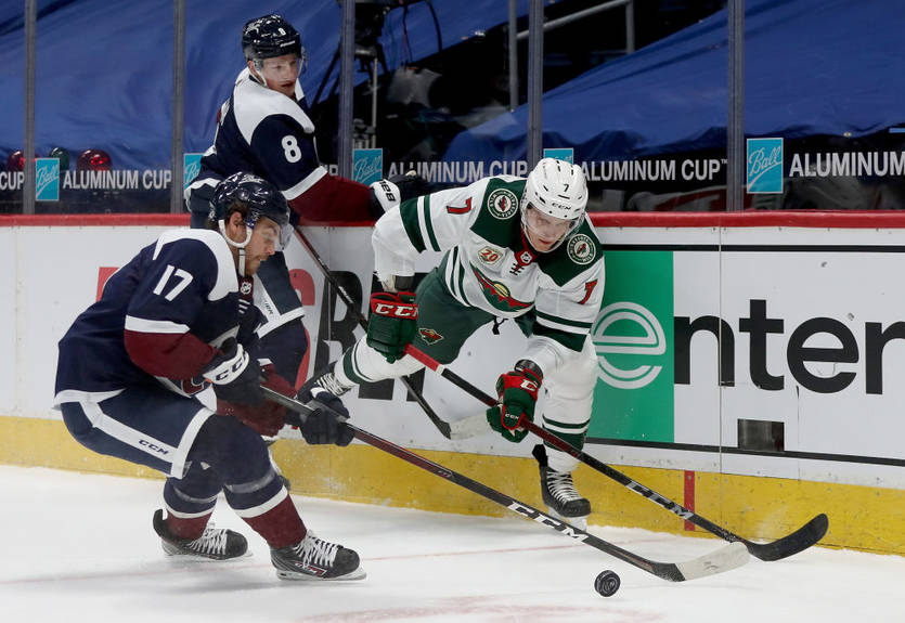 НХЛ: Миннесота разгромила Колорадо, Питтсбург уступил Нью-Джерси НХЛ: Миннесота разгромила Колорадо, Питтсбург уступил Нью-Джерси