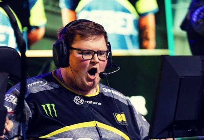 NaVi - Cloud9: онлайн-трансляция матча ESL Pro League