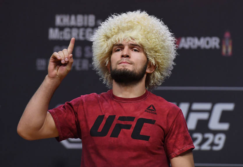 Жестокая жеребьевка: Нурмагомедов отреагировал на пары 1/4 финала Лиги чемпионов