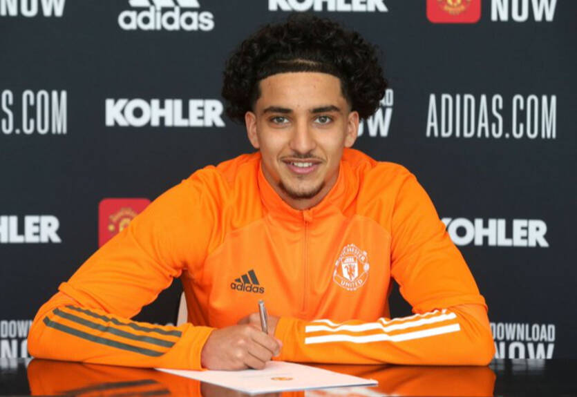 Иракский Зидан подписал контракт с Манчестер Юнайтед