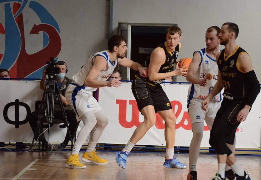 Киев-Баскет вырвал победу у Одессы