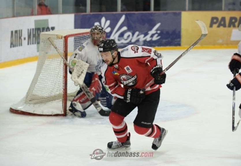 УХЛ: Донбасс одержал разгромную победу, закинув 12 шайб Витязю (01.03.17)