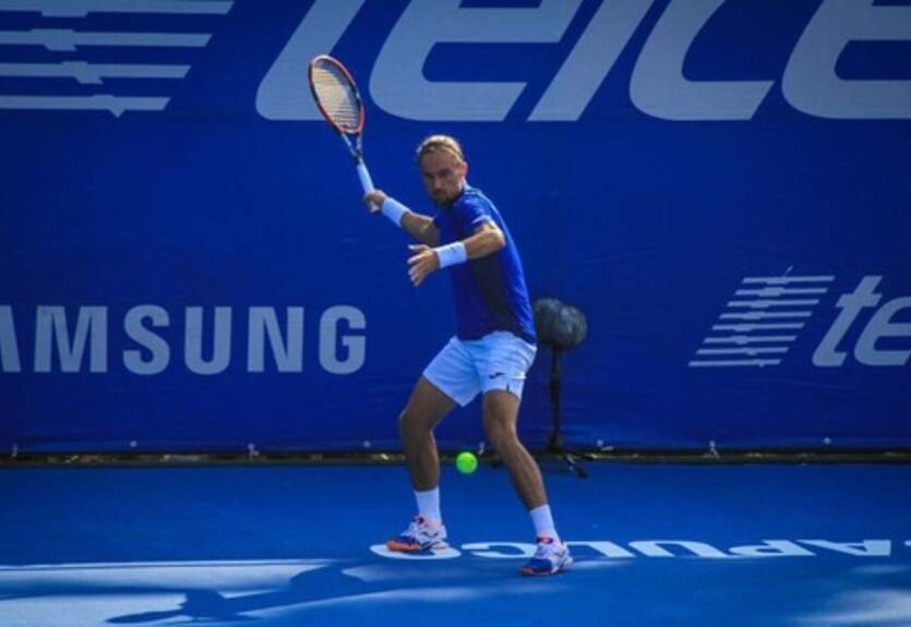 Долгополов покинул турнир в Акапулько