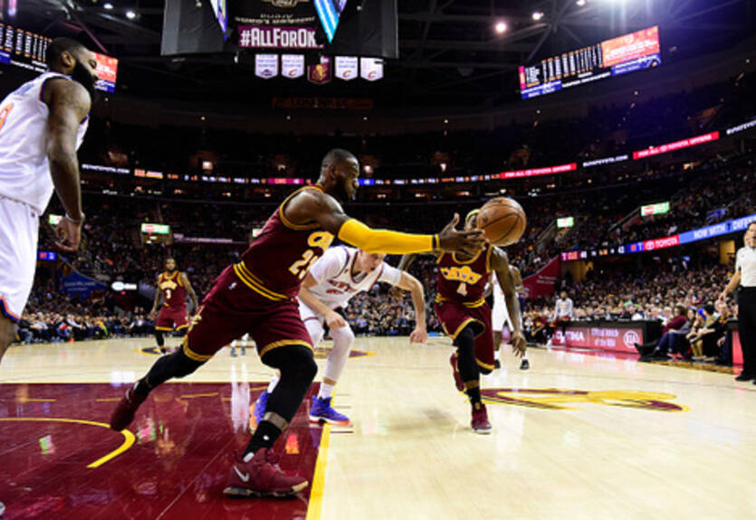 НБА: Победа Кливленда, Новый Орлеан крупно уступил в дебютном матче Казинса