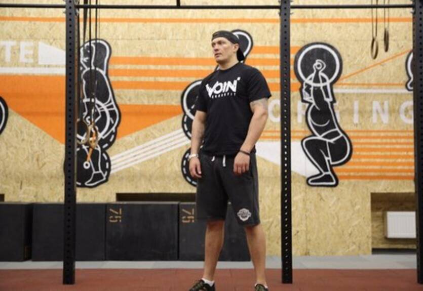 Усик прибыл в США для подготовки к следующему бою